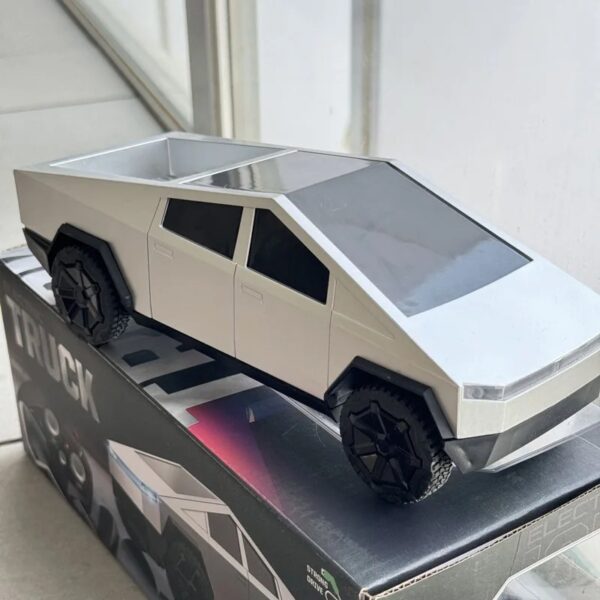 Tesla Cyber Truck RC Remote Control Vehicle, 1:12 Scale, Includes Rechargeable Battery, Model TC1000 - Image 7